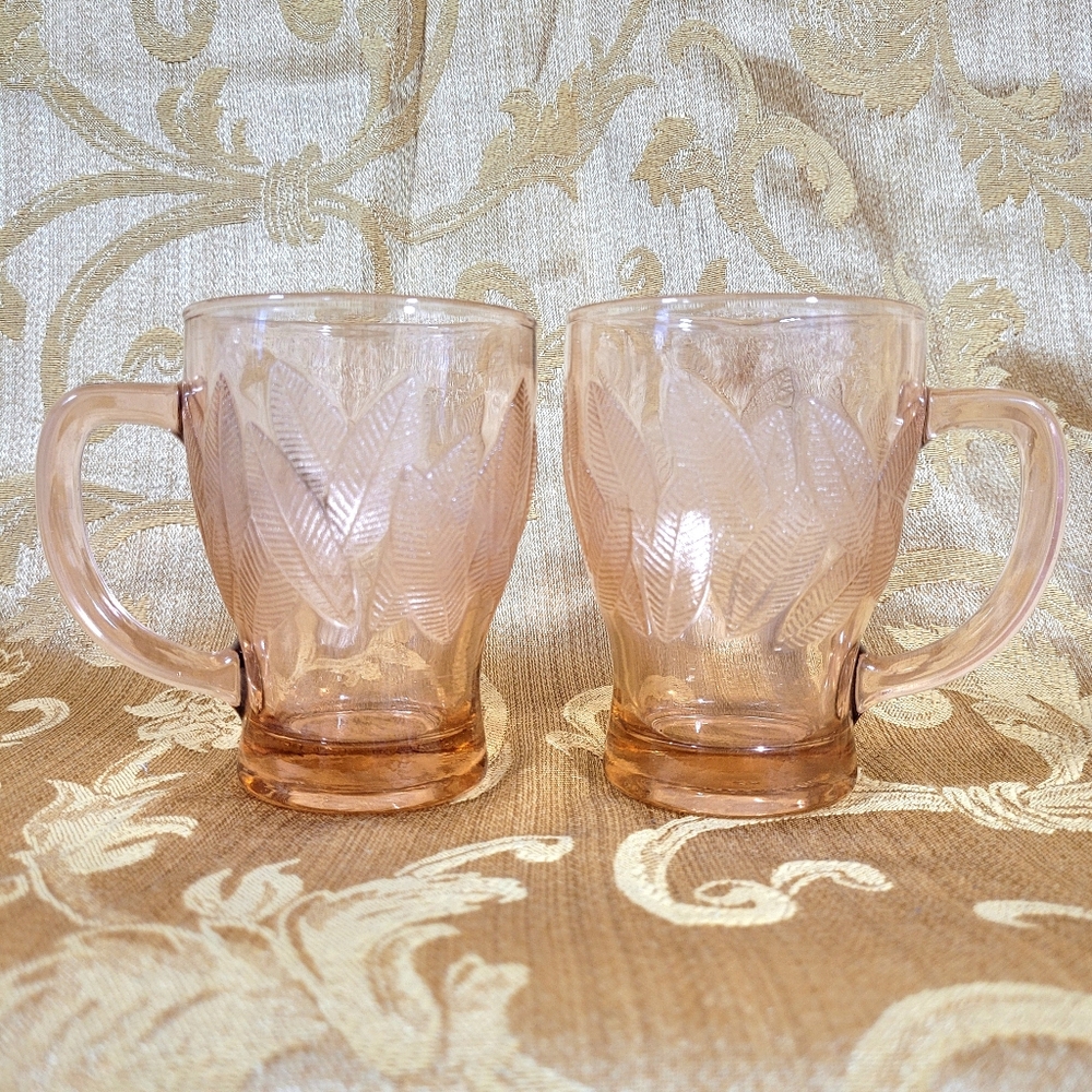 2 KIG Indonesia Pink Depression Glass Leaf Pattern 4" Handled Cups Glasses